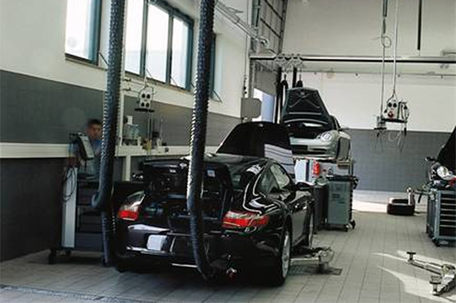 061_Gram_Autowerkstatt_Absaugung_SR7V02